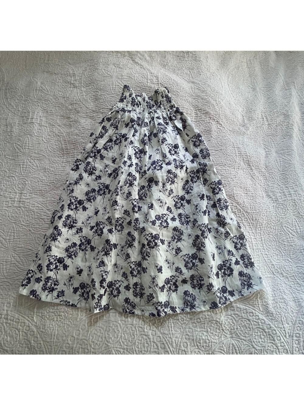 Linen Skirt, White with dark purple flowers, small